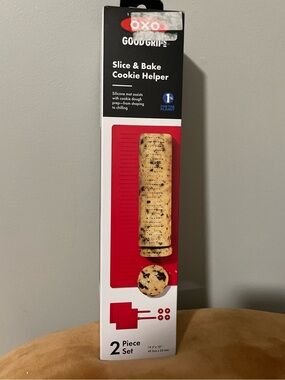 🍪NEW OXO Good Grips Slice & Bake Cookie Helper - Red Silicone Mat
